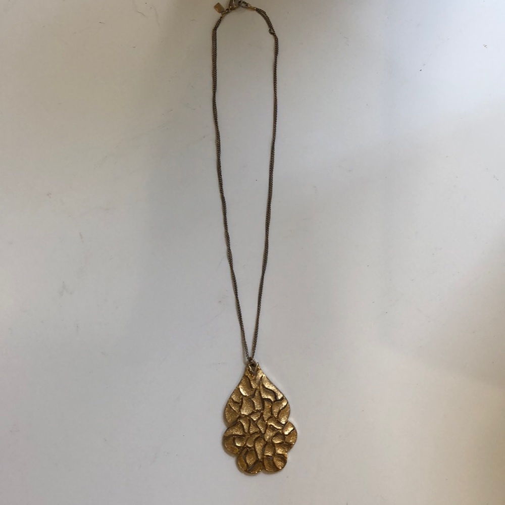 Gold Pendant w Double Chain Necklace